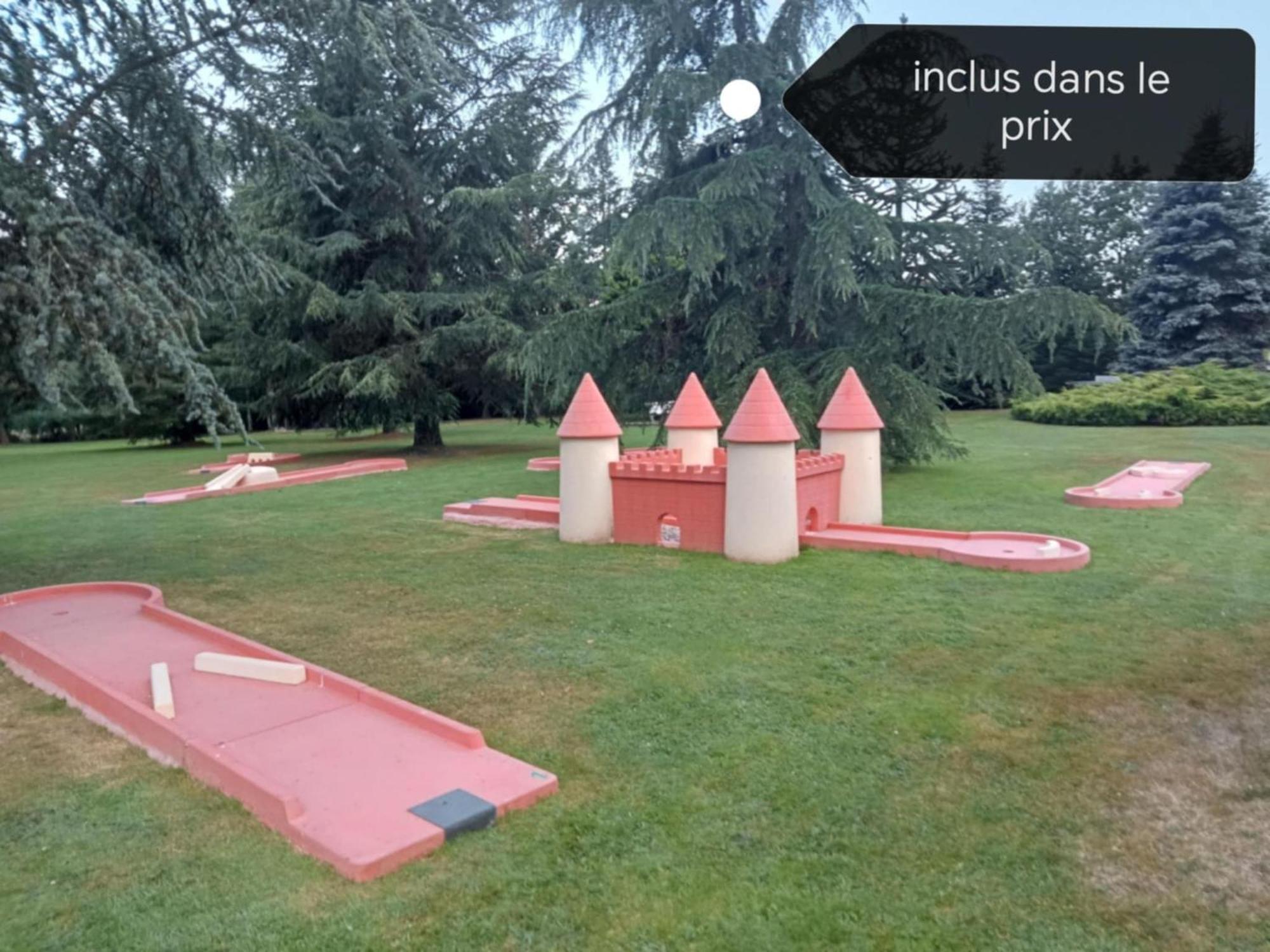 Saint-Priest-des-Champs A L'Oree Du Parc المظهر الخارجي الصورة